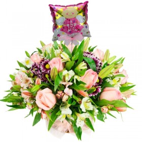 Cesta de Flores con Rosas rosadas Liliums y Astromelias más Globo es una Niña