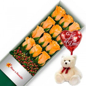Oferta de Caja con 12 Rosas Damasco más Peluche y Globo TE AMO